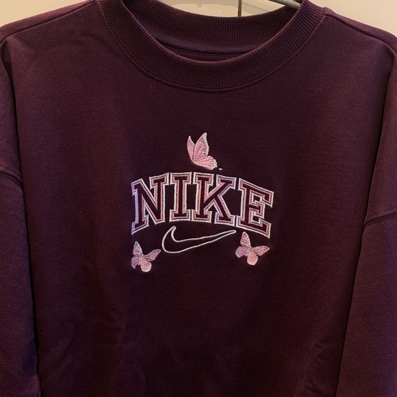 Nike Butterfly Sweatshirt - Picture 3 of 6